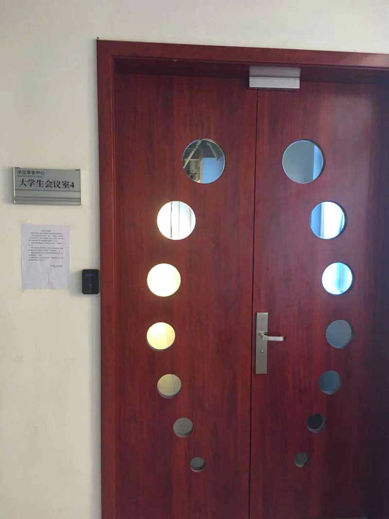 大學會議室案例